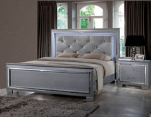 Load image into Gallery viewer, Glamour Style Bedroom Suite